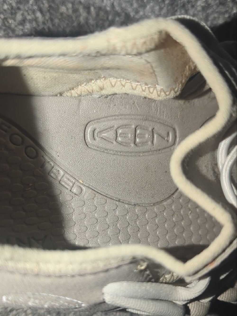Keen Women's Light Gray Lace-Up Sneakers - Picture 2 of 7